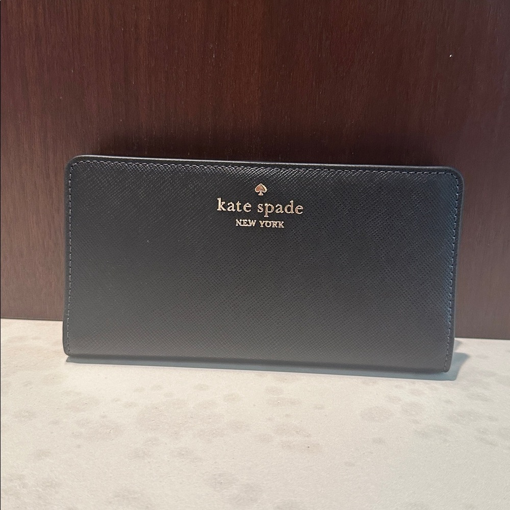 Kate Spade Large Slim Billfold in Black